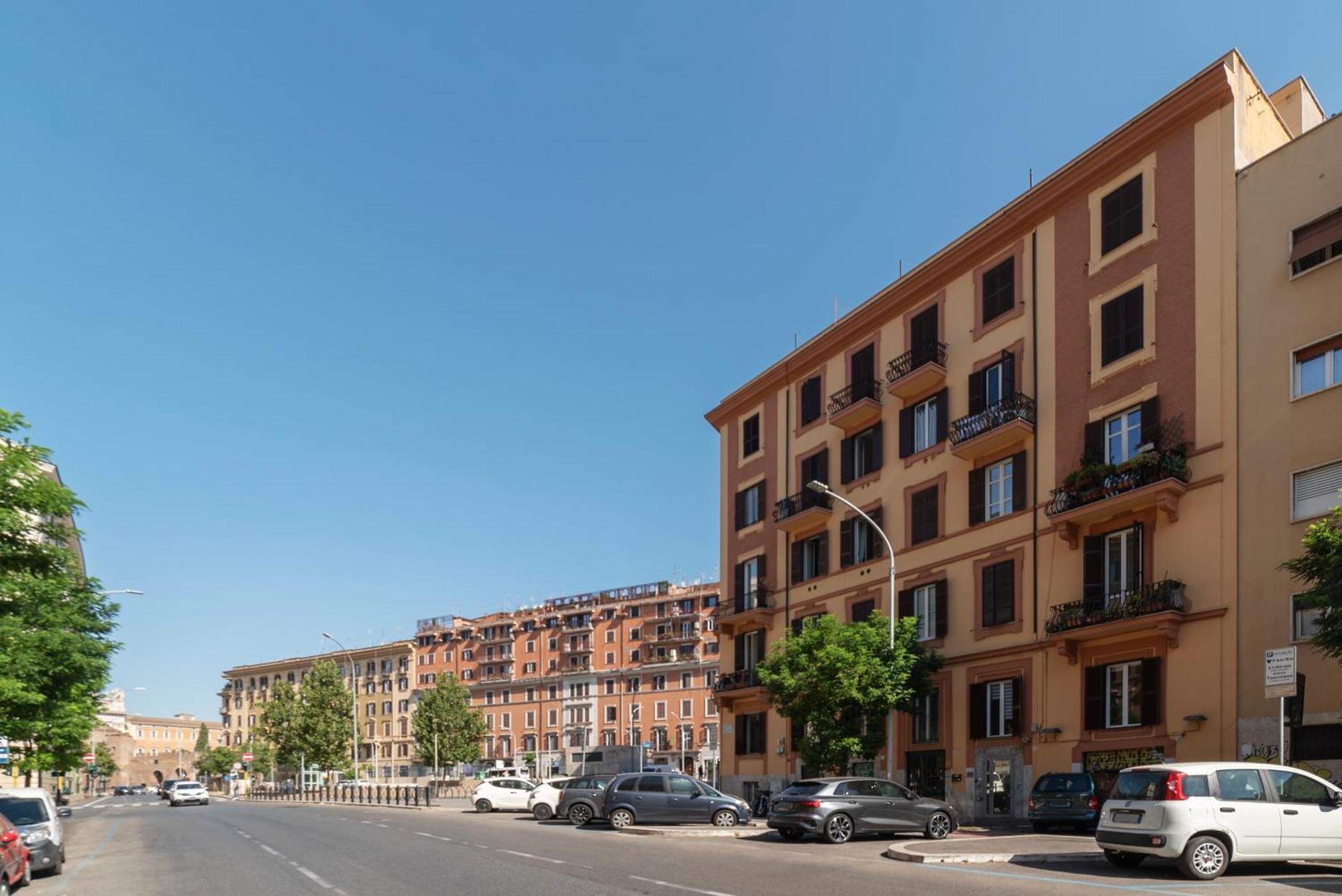 Mm San Giovanni Apartment Рим Экстерьер фото